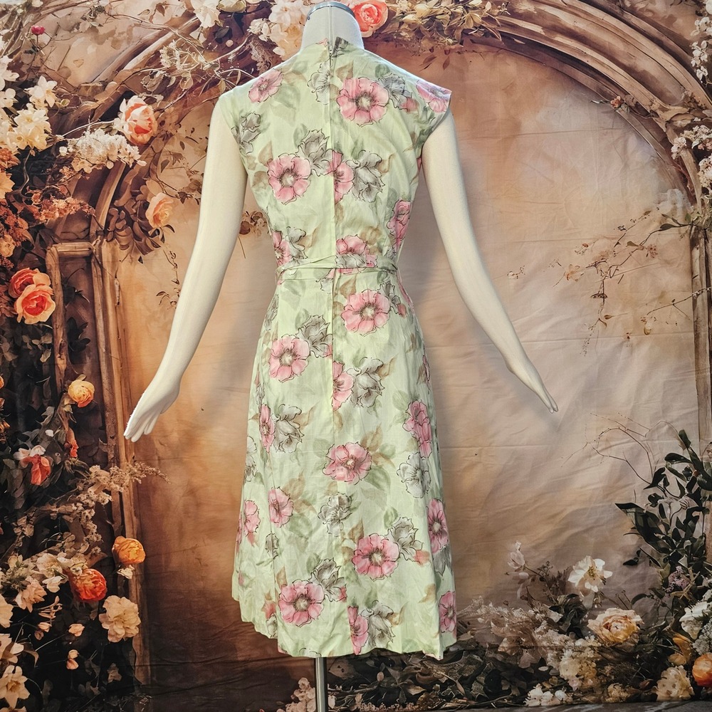Vintage 1960s Floral Dress Tan Green Pink Sleeveless A-Line Belted Shift Mod - Picture 6 of 8